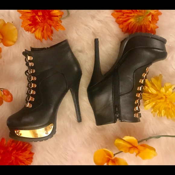 City Snappers Booties - Picture 5 of 6